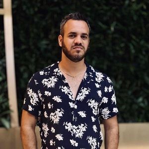 Meet your Posher, Yoan